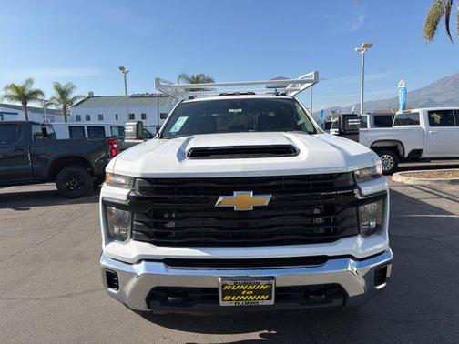 2025 Chevrolet Silverado 3500 WT