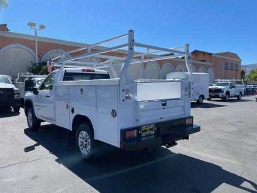 2025 Chevrolet Silverado 2500 WT