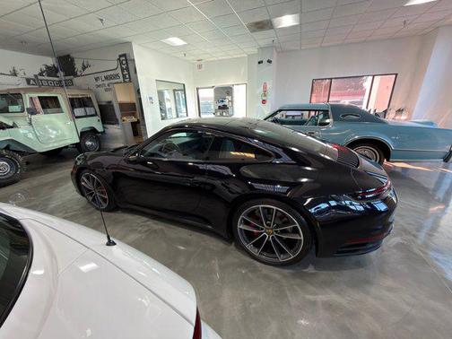 2021 Porsche 911 Carrera 4S