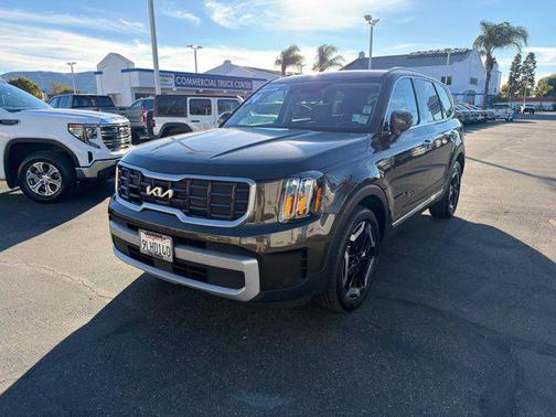 2024 Kia Telluride S