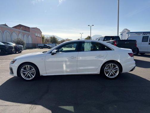 2023 Audi A4 45 S line Premium Plus