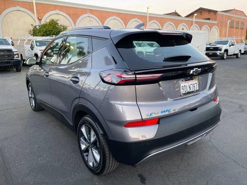 2023 Chevrolet Bolt EUV FWD LT