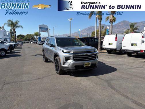 2026 Chevrolet Traverse LT