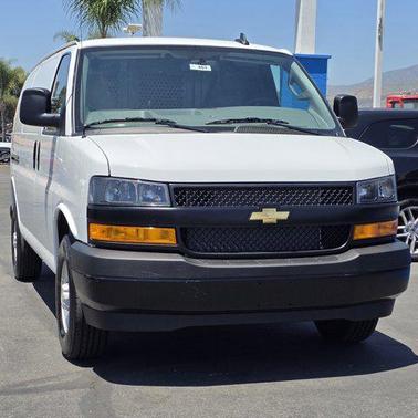 2025 Chevrolet Express 2500 RWD 2500 Regular Wheelbase WT