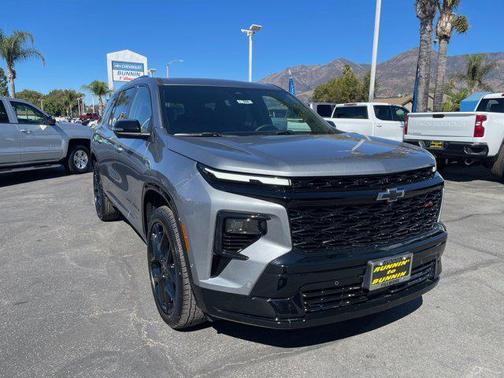 2025 Chevrolet Traverse RS
