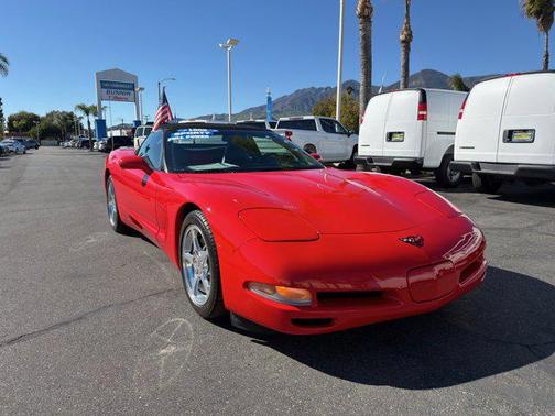 2001 Chevrolet Corvette Base
