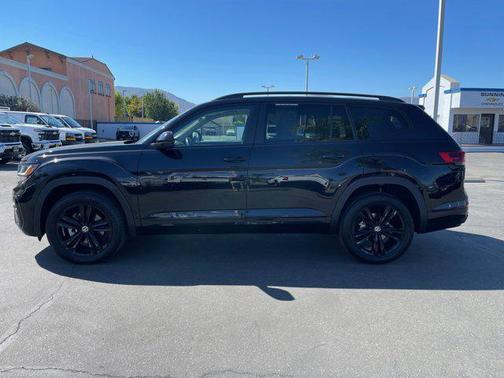 2022 Volkswagen Atlas 3.6L SEL