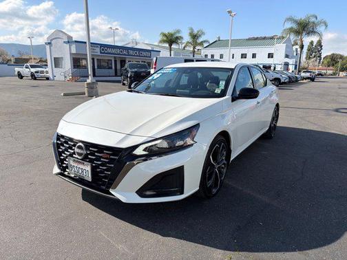 2025 Nissan Altima SR FWD