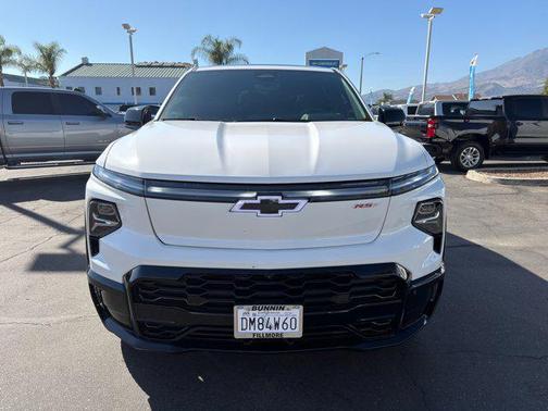 2025 Chevrolet Silverado EV RST