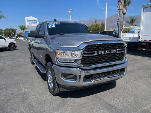 2022 RAM 2500 Big Horn Crew Cab 4x4 6'4' Box