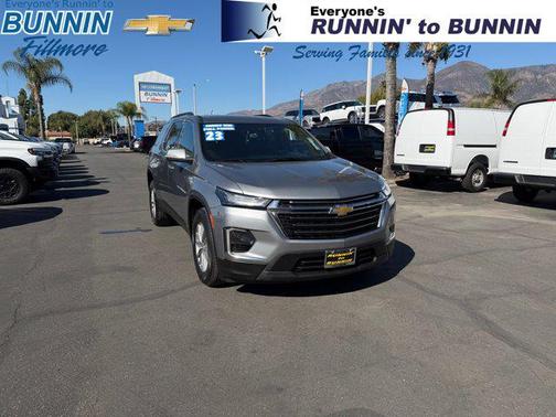 2023 Chevrolet Traverse LT Leather
