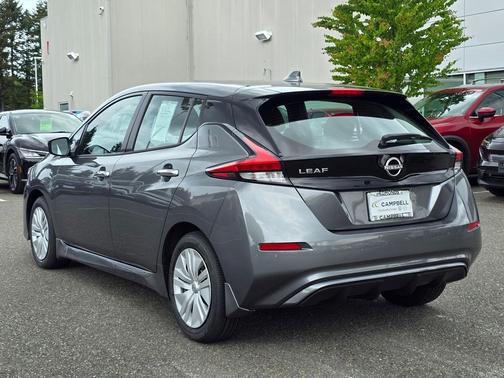 Gun Metallic 2025 Nissan Leaf S