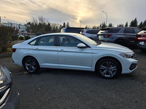 2023 Volkswagen Jetta 1.5T SE