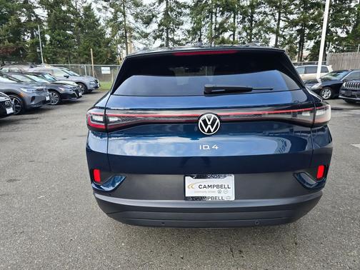 2023 Volkswagen ID.4 Pro