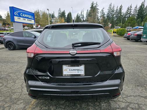 2024 Nissan Kicks S