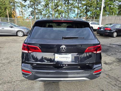 2024 Volkswagen Taos 1.5T SE