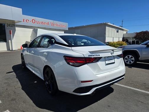 2024 Nissan Sentra SR