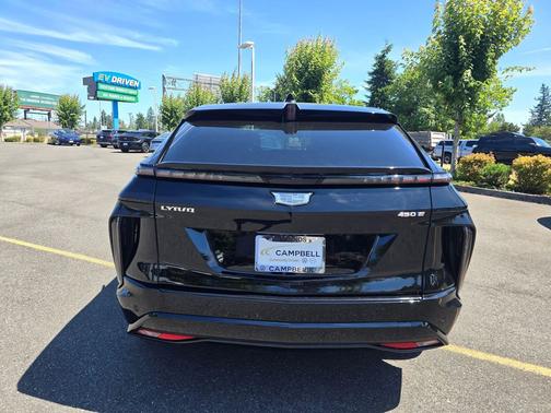 2024 Cadillac LYRIQ Sport