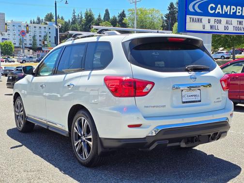 Pearl White 2017 Nissan Pathfinder Platinum