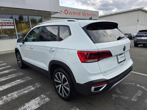 2024 Volkswagen Taos 1.5T SE