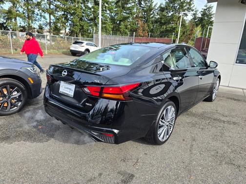 2024 Nissan Altima 2.5 SL