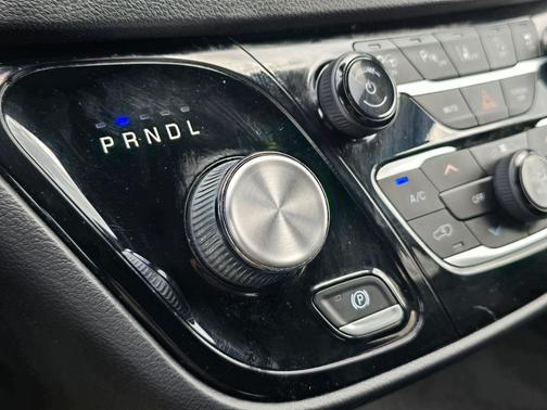 2020 Chrysler Pacifica L