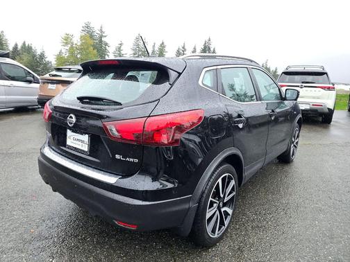 2017 Nissan Rogue Sport SL