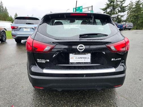 2017 Nissan Rogue Sport SL