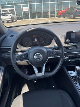 2022 Nissan Altima S FWD