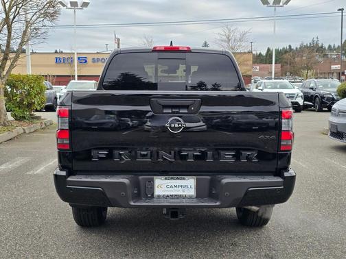 2026 Nissan Frontier SV