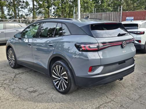 pure gray 2025 Volkswagen ID.4 AWD Pro