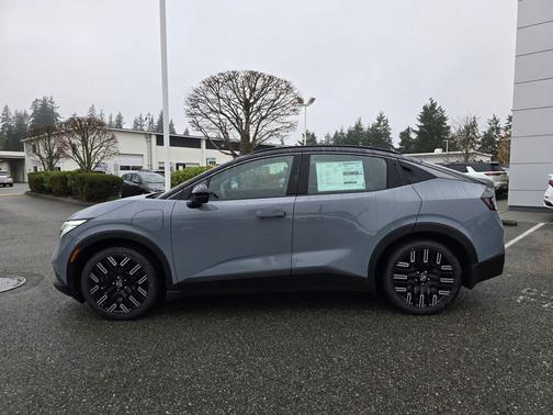 2026 Nissan Leaf PLATINUM+