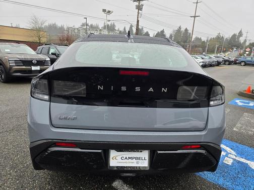 2026 Nissan Leaf PLATINUM+