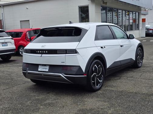 2024 Hyundai IONIQ 5 SEL