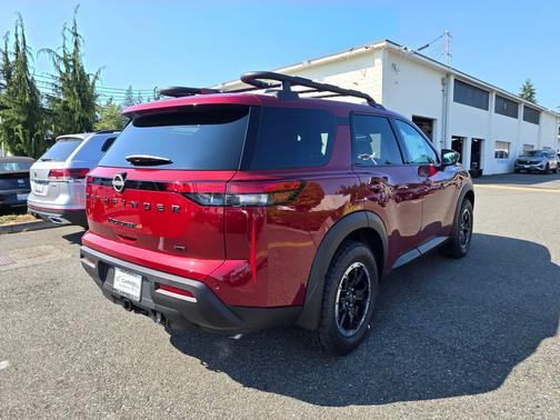 2025 Nissan Pathfinder Rock Creek 4WD