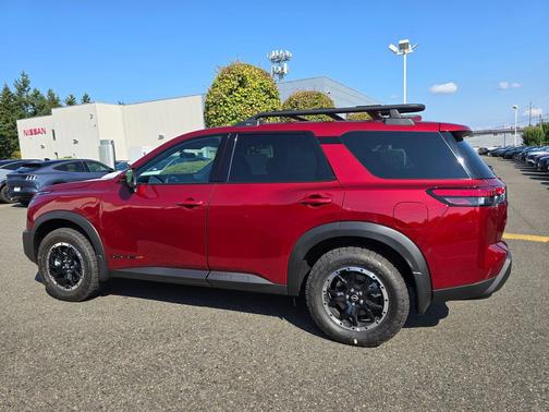 2025 Nissan Pathfinder Rock Creek 4WD