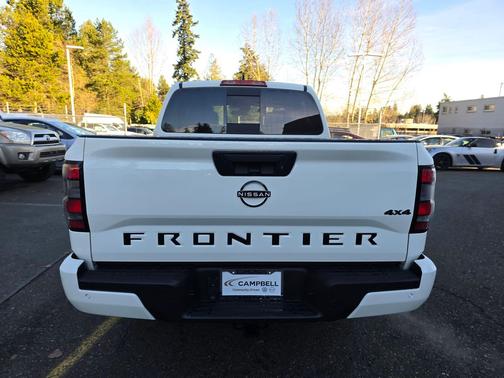 2026 Nissan Frontier SV