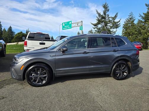 2024 Volkswagen Tiguan 2.0T SE 4MOTION
