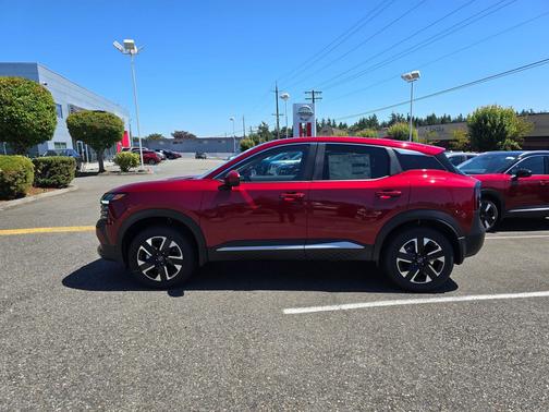 2025 Nissan Kicks SV