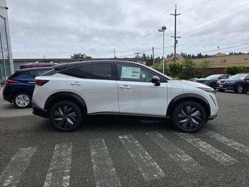 2023 Nissan ARIYA PLATINUM+