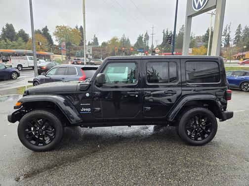 2024 Jeep Wrangler 4xe Sahara