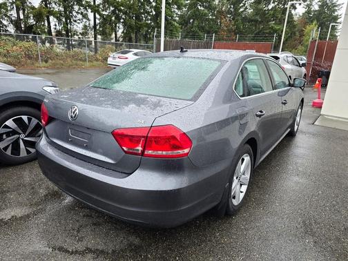 2013 Volkswagen Passat 2.5 SE
