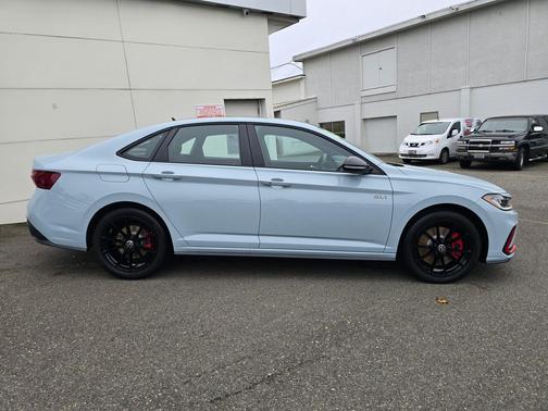 2025 Volkswagen Jetta GLI 2.0T Autobahn