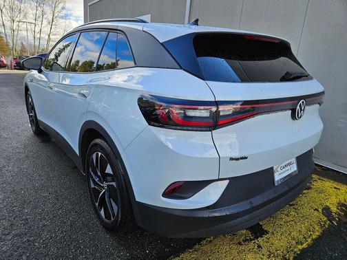 2022 Volkswagen ID.4 Pro