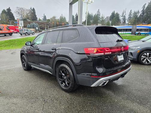 2024 Volkswagen Atlas 2.0T SEL