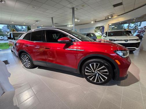 2023 Volkswagen ID.4 Pro S Plus