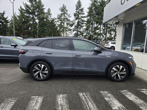 2023 Volkswagen ID.4 Pro