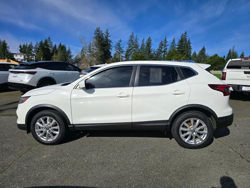 2021 Nissan Rogue Sport S