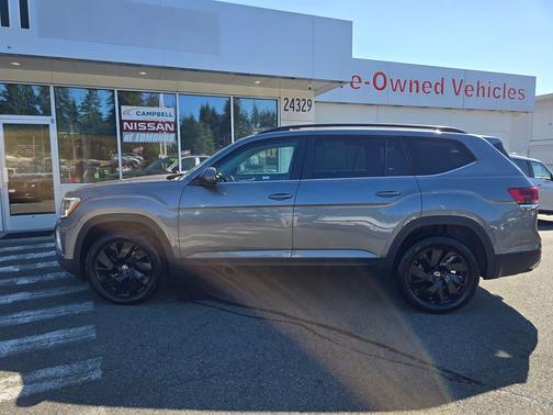 2024 Volkswagen Atlas 2.0T SE w/Technology 4MOTION