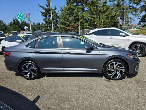 2025 Volkswagen Jetta 1.5T SEL